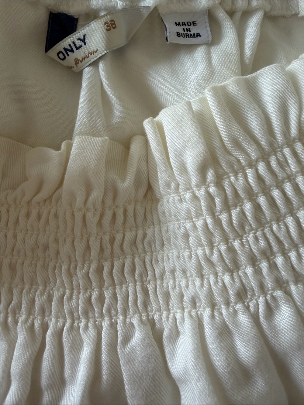 ONLY Cream Smocked Waist Skirt